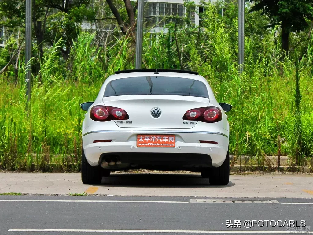 实拍|12款大众CC 3.0 V6版本，这代CC才真是最美的，你觉得呢？