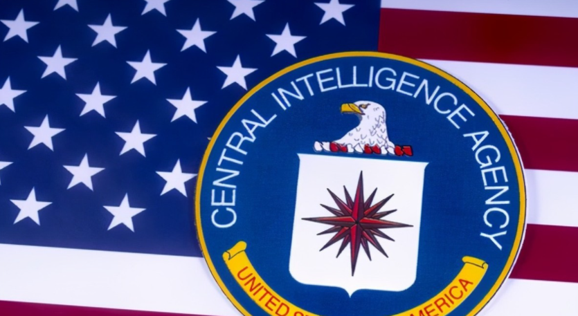 美国夫妻在清华当教授，诡计被学生拆穿后承认：我们是美国间谍