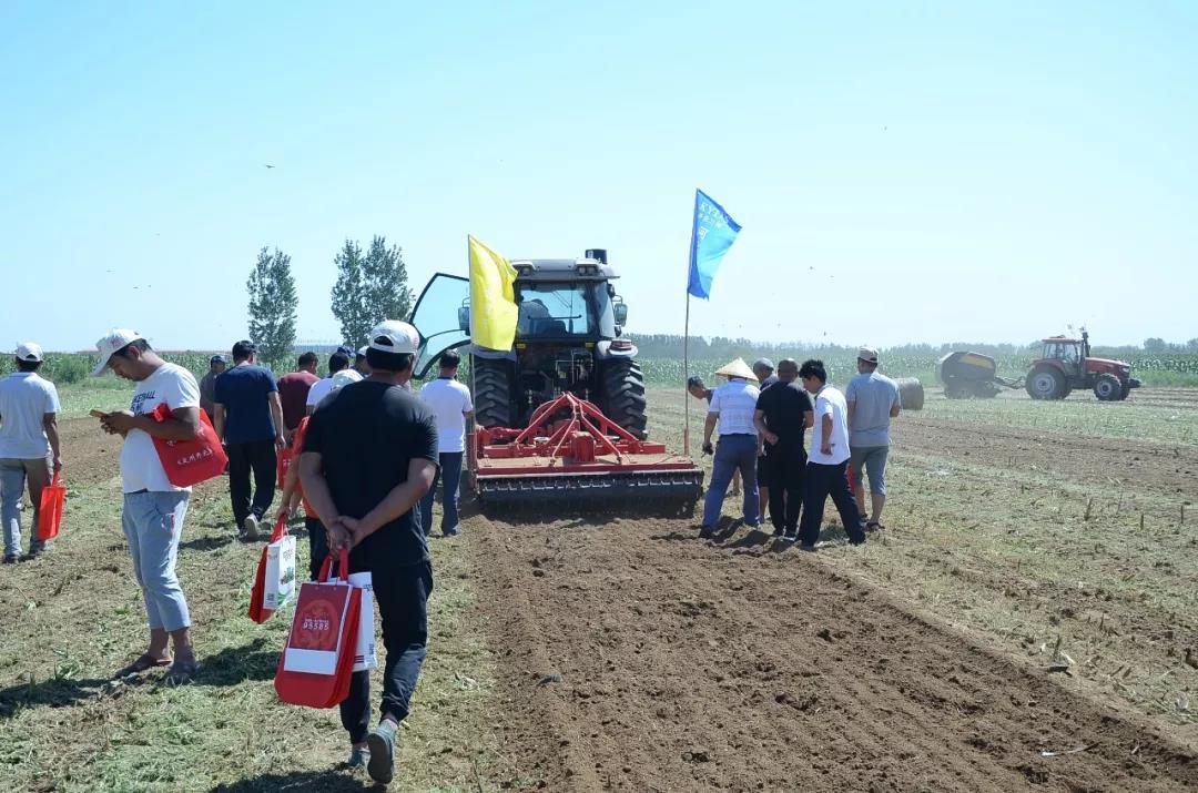 2019中国·庞口第二届华北农机地头展取得圆满成功