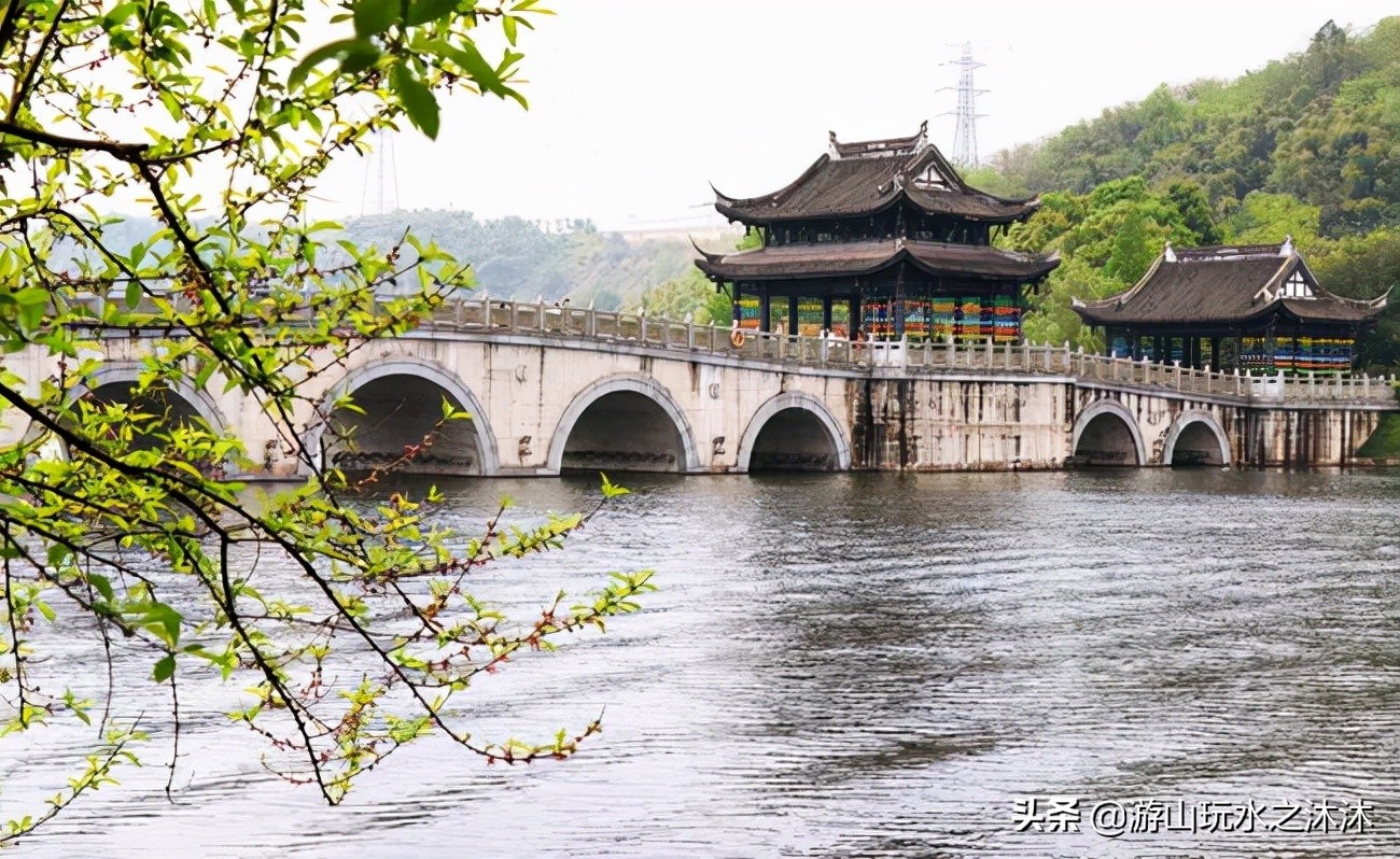 重庆主城九区旅游攻略，好玩人少的打卡景点，收藏好总有一天有用