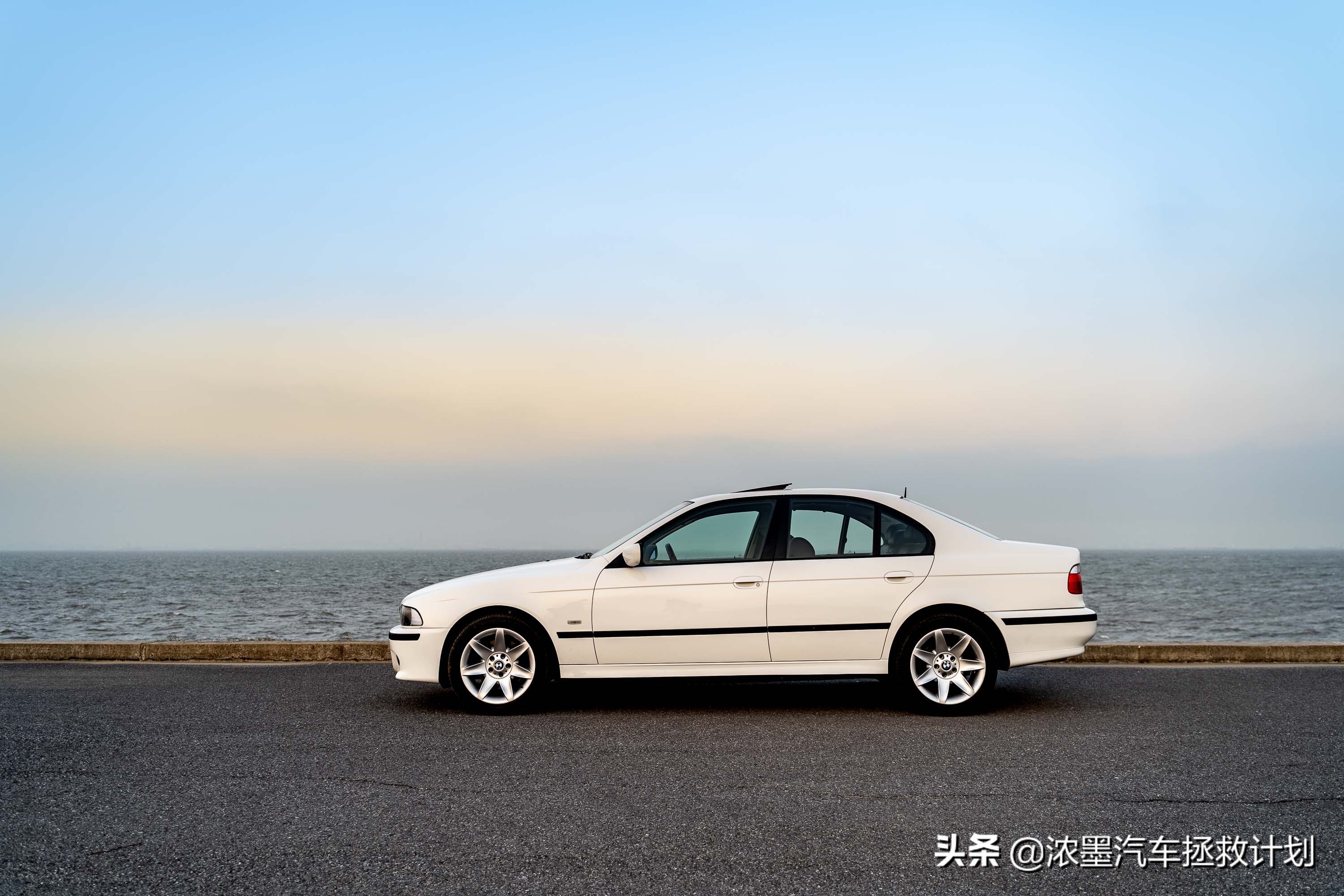 「逆转岁月」修复挚爱的一台宝马五系e39——带你重回90年代