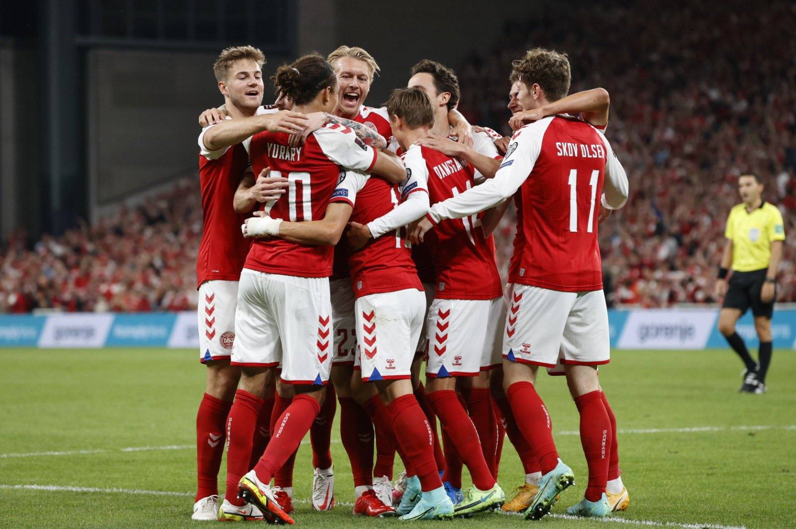 丹麦VS苏格兰结果（短短92秒，2-0！欧洲杯4强队继续狂飙，3万人见证2大历史神迹诞生）-华海博客