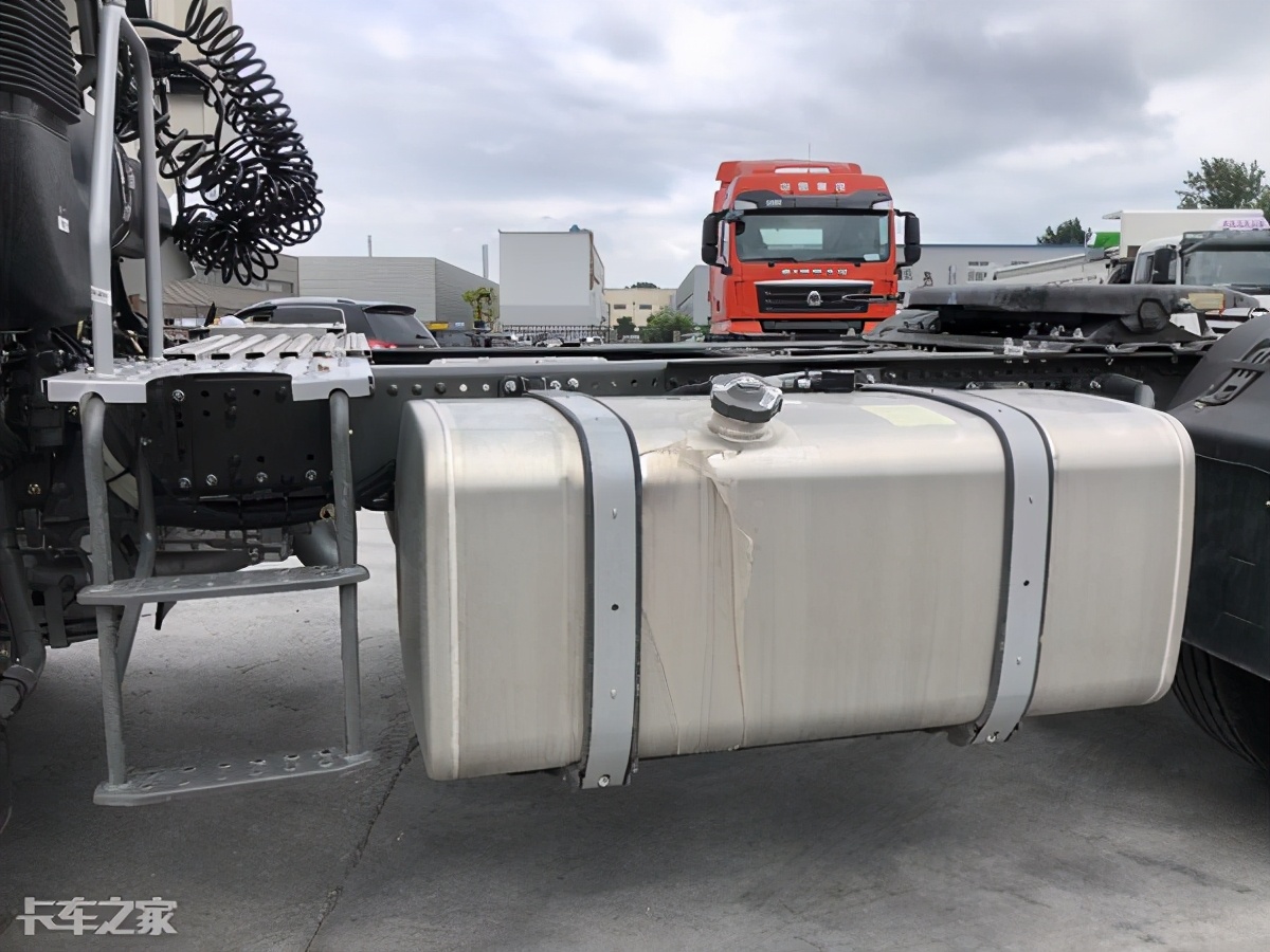 储气罐规格及价格(480马力发动机) - 价格百科