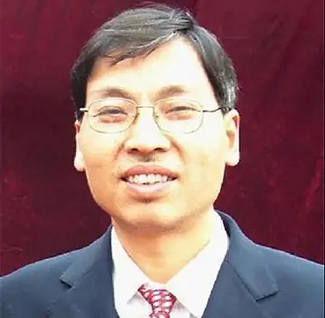 谭千秋的最后一课：舍身护4名学生牺牲，女儿谭君子追随父亲脚步