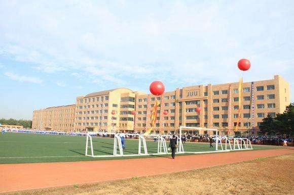 这三所高中被称为吉林中学三大金刚，学校实力强劲，令人羡慕