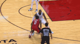 為什么nba投籃都往前（NBA將對造犯規動作進行改革，哈登和東契奇被點名，肖華終于清醒）