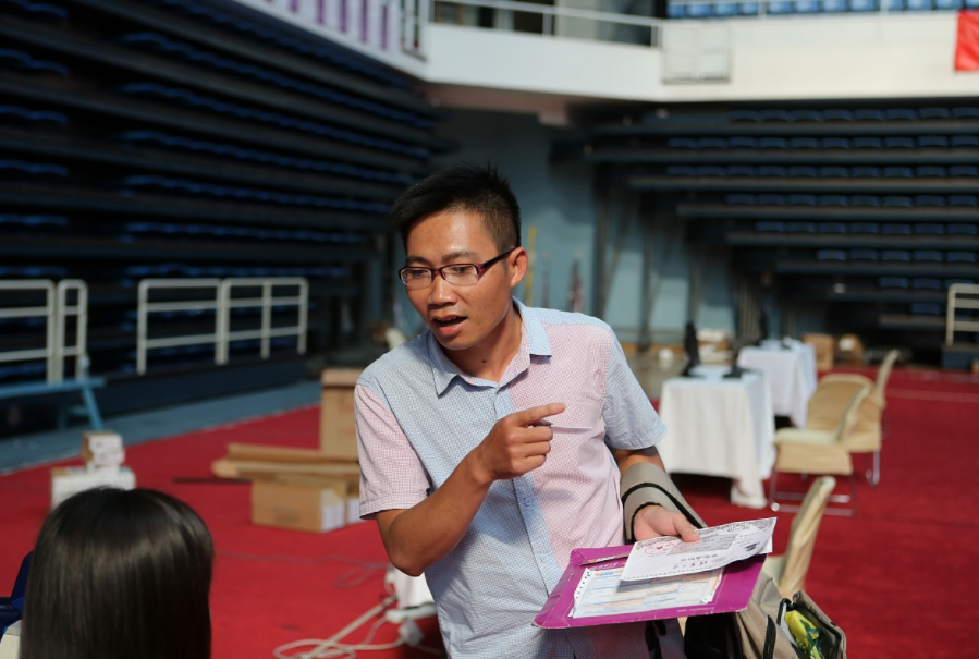 高考“最牛钉子户”成绩已出，25次也未能圆梦，明年他还会继续吗