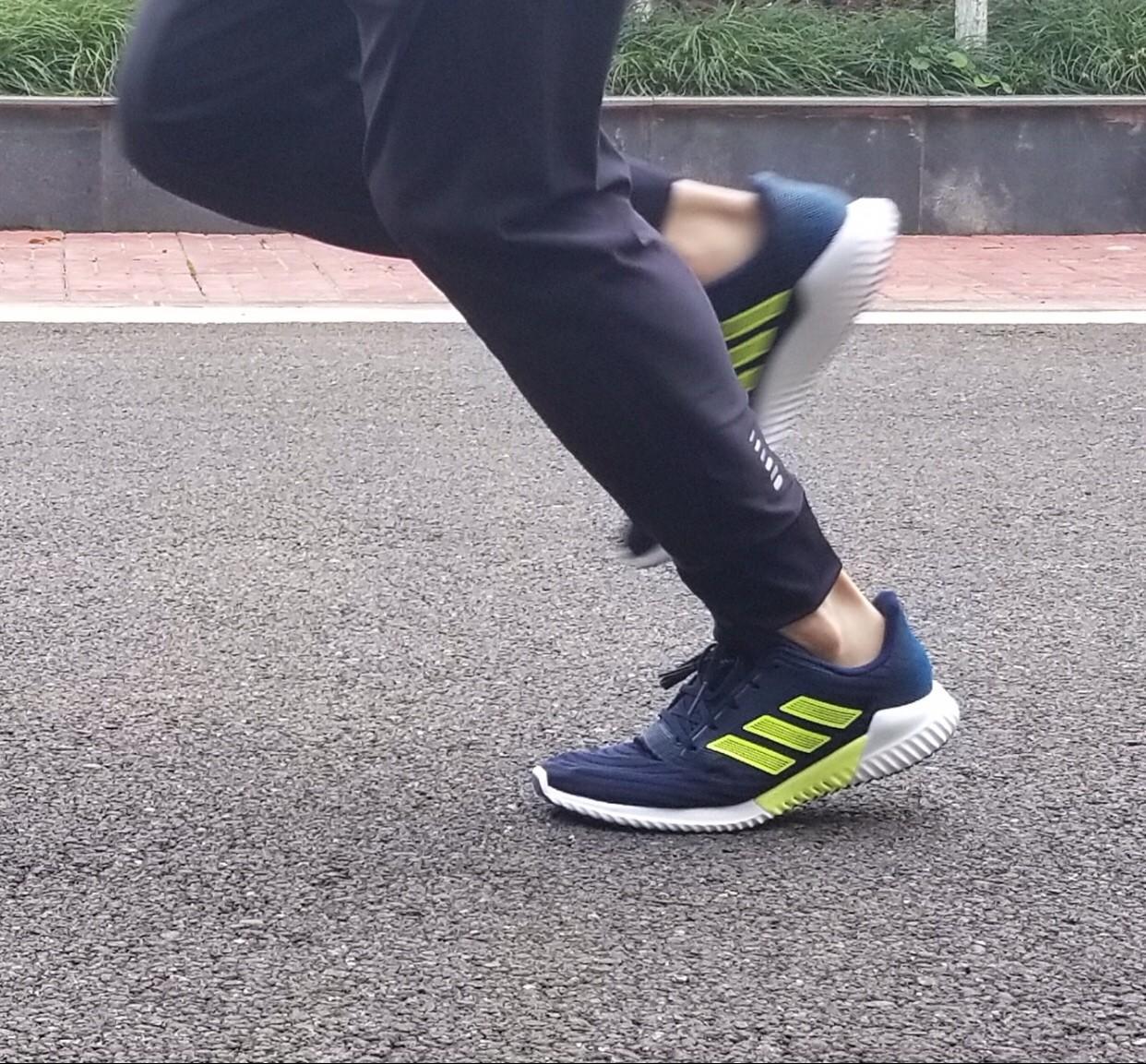 阿迪达斯清风系列（清风徐来、水波不兴丨adidas CLIMACOOL清风系列跑鞋众测报告）