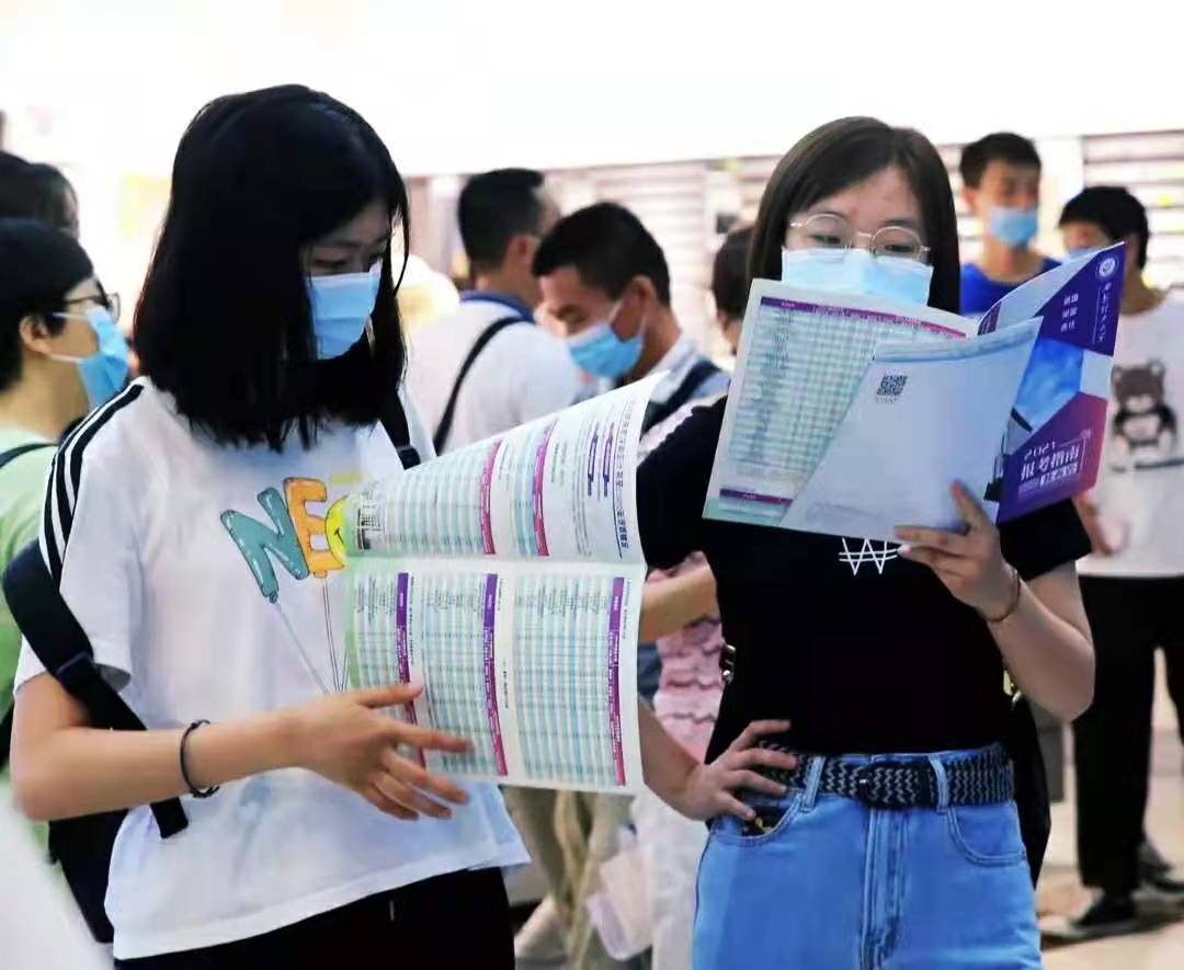 高考填报志愿，这三种情况将会被退档，学生要尽力避免