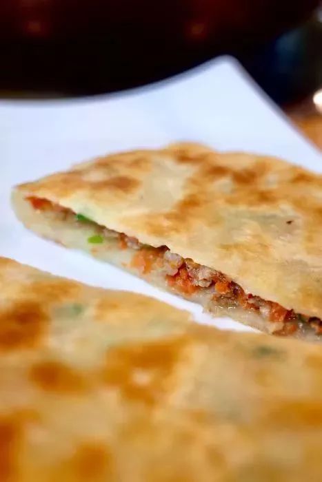 「重庆」大口喝酒大口吃肉~厉害了蒙餐！内蒙古元素为主题的餐厅