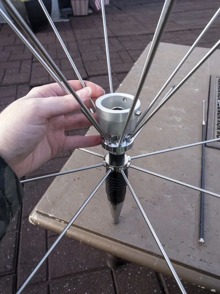 自制室外电视天线(手把手教你在城市屋顶架设业余电台天线 | 防雷接地