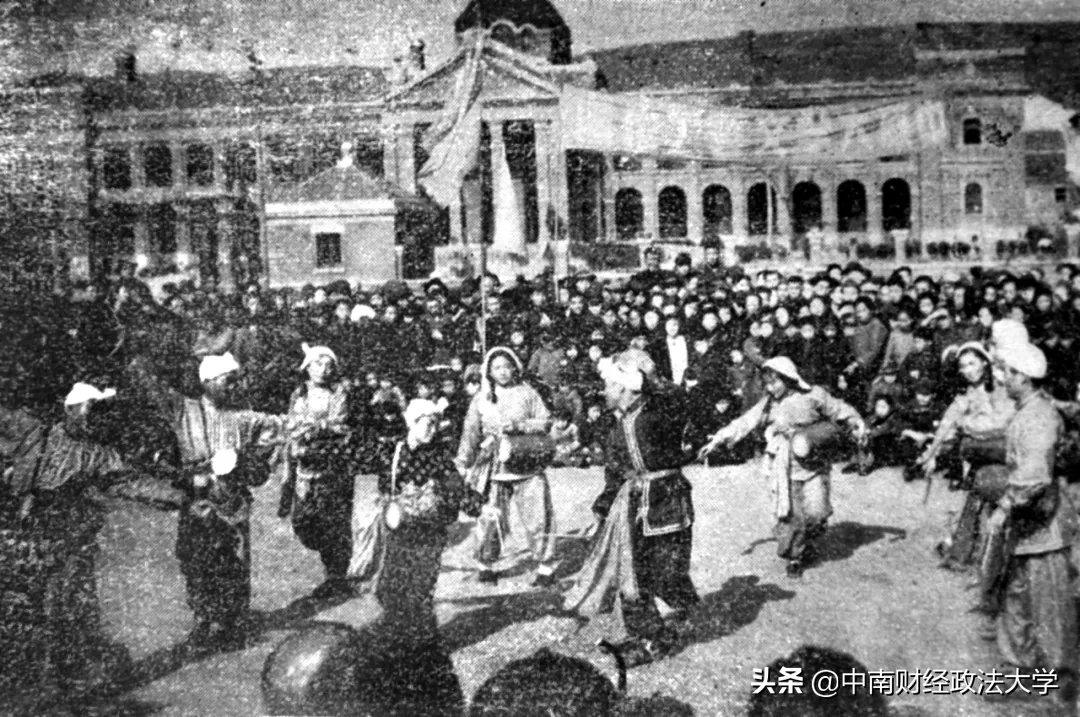 听党指挥，胸怀大局，南迁大武汉！