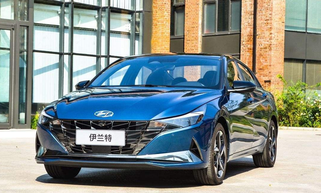 第七代现代伊兰特