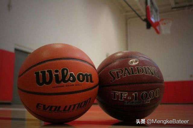 nba是什么牌子的篮球(Wilson取代斯伯丁成为NBA官方用球，大家平时用什么牌子的球呢？)