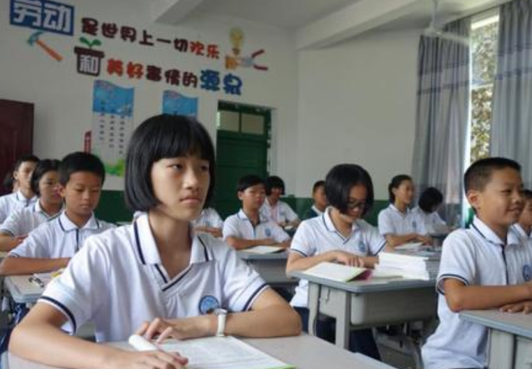 教育部通知，“理综”分值或将降低40分，学生和家长态度不一