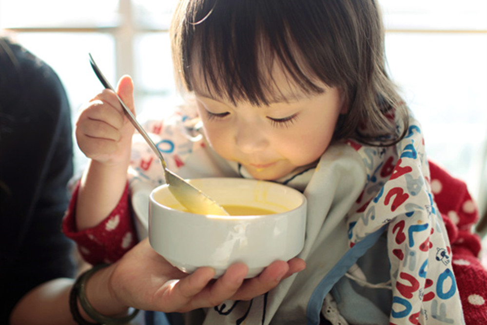担心宝宝吃腻辅食？宝妈心疼要“加料”？这“料”可不是随便加的