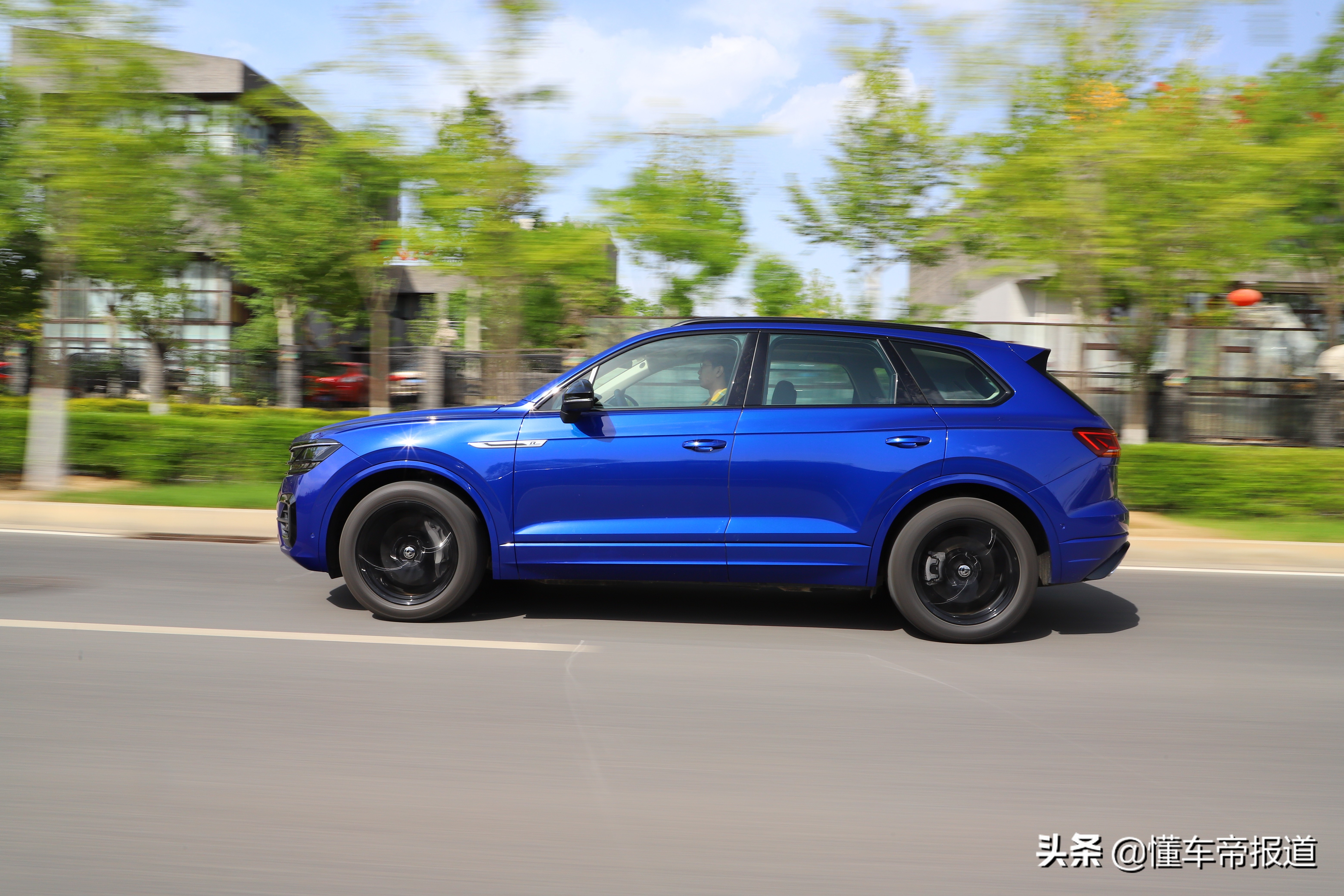 大众suv车型途锐(新车) - 四帝国车市