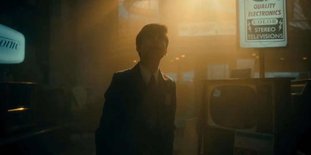 网飞空降奇幻剧：七个娃七种能力，还说不是美国版的《葫芦娃》