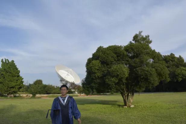 北大毕业，他放弃出国留学，毅然考上这所大学研究生，背后原因很