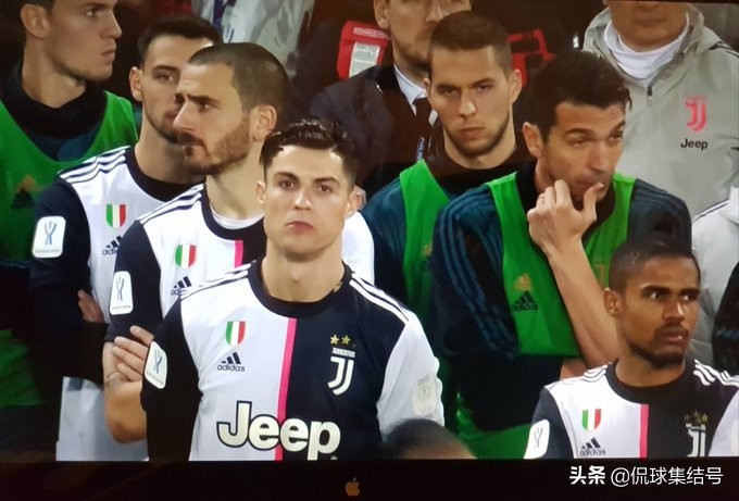 有C罗我儿子会被人炒(梅西呢？CR7对手爆猛料：C罗掌控尤文更衣室，萨里被炒源于他)