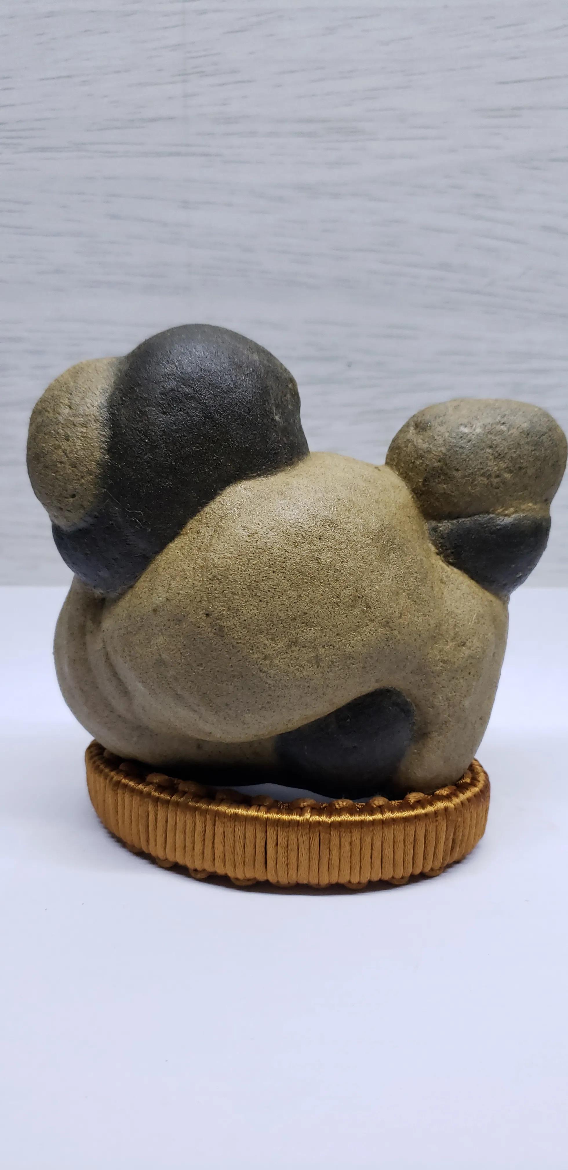 篮球场卡通(青海卡通石由来)