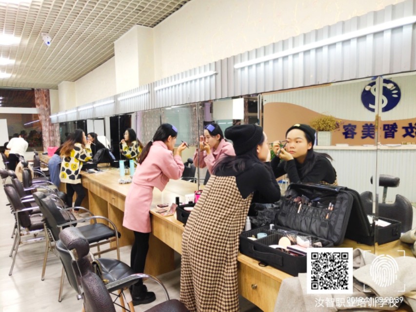 涨价通知！汝智学校化妆全科班学费年后涨至5980！年前仅需4980！