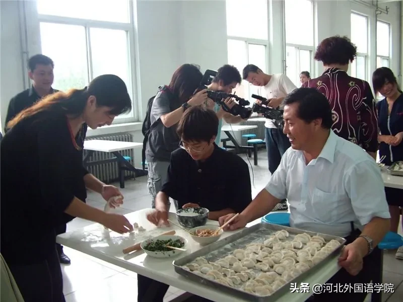 这所河北高校，开设了75个语种