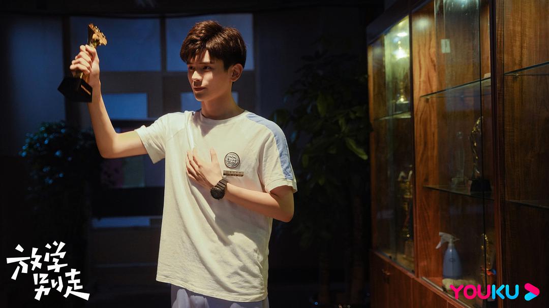 《放学别走》：一集炸学校，第三集太真实，高四生活笑闹间太感人