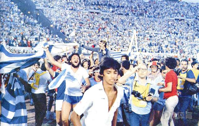 1979年世界杯在哪(40年前今天足坛六大豪强齐聚世纪球场 乌拉圭成为世界杯王中王)