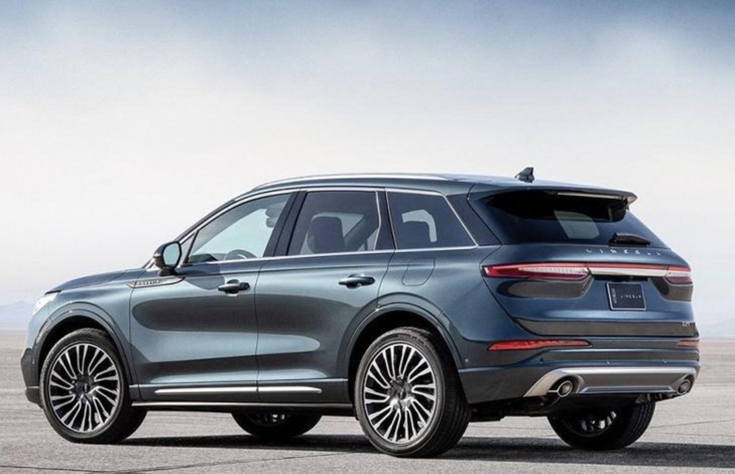 同是20万级豪华SUV，美系林肯和BBA，到底差距有多大？