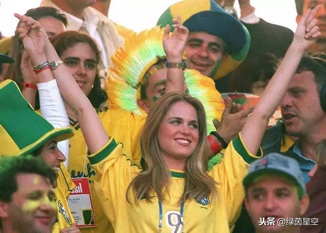 九八年世界杯参赛球队（老球迷看得懂，98年世界杯足球赛九大记忆）