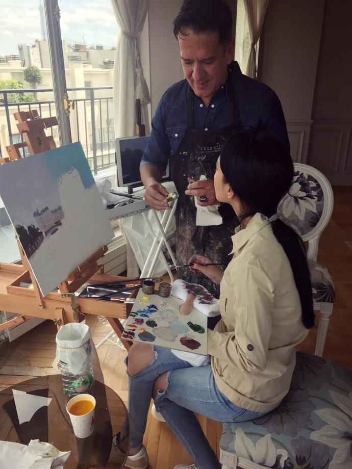 张馨予：一位被演艺耽误了的艺术家，她的国画比大师都专业