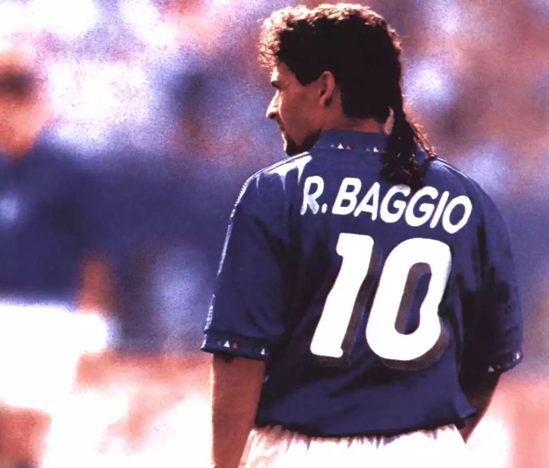 里皮,意大利足球史上最伟大的教练之一;巴乔,意大利最著名的球星之一