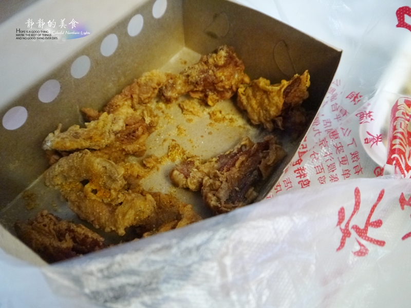 朋友家的冰箱里有好多没喝过的饮料，这是第一次喝外星人能量饮料