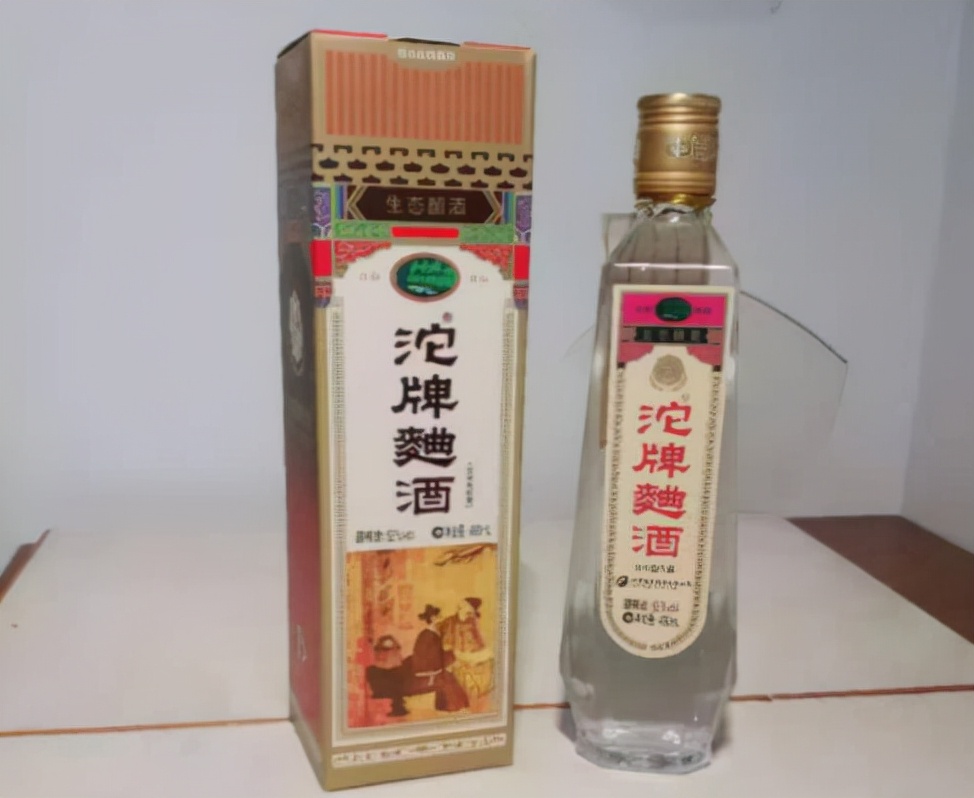 超市这4种低价白酒，虽便宜但建议多囤几瓶，都是100％纯粮食好酒