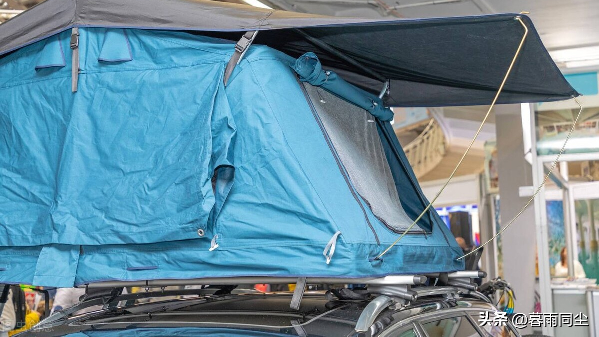 遮阳篷和野营帐篷用织物(车顶帐篷能买吗？车顶帐篷的优缺点，选择车顶帐篷的6大注意事项)