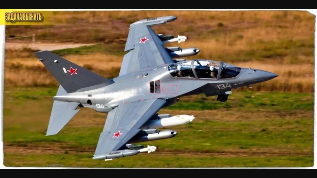 俄罗斯教练机雅克130(雅克-130横扫世界市场，可变身战斗机，是L-15猎鹰的强劲对手)