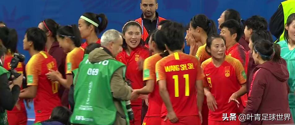 中国女足终于笑了！世界杯生死战拼出1-0，全场疯跑105公里