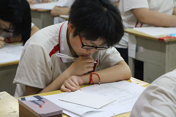 2022年高考生注意，出现这6种情况将无缘大学，成绩再优秀也白费