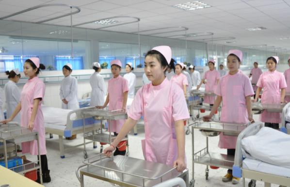 宁夏考生431分能上985？中山大学招生爆冷，多地录取分数线创新低