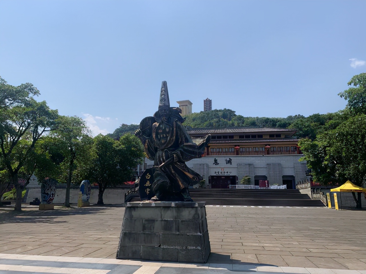 从武汉到重庆穿越两坝七城十大风景名胜，美维凯珍号游轮8日游