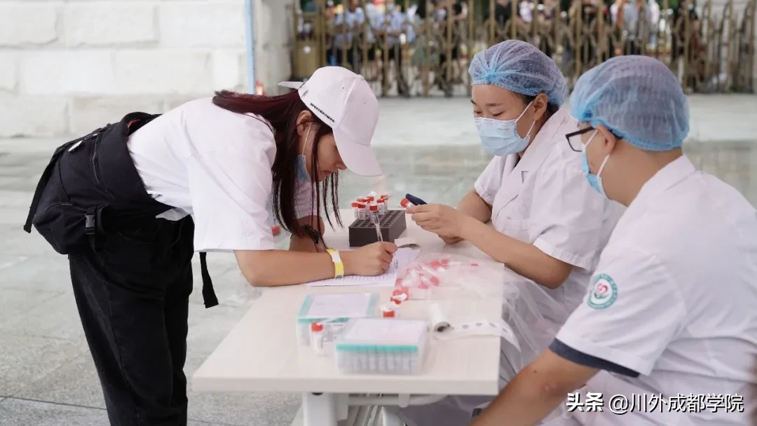 2020级萌新报到！欢迎最年轻的四川外国语大学成都学院人