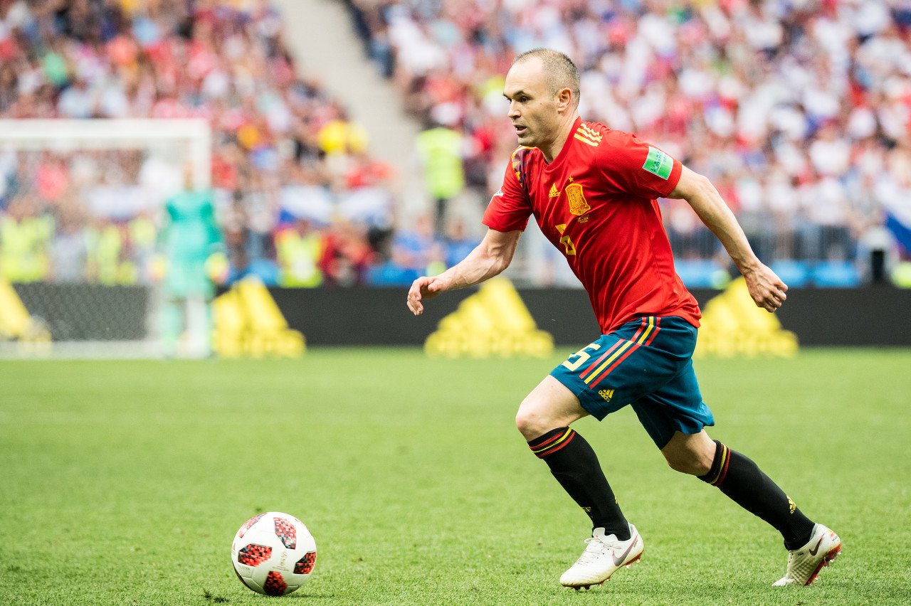 世界杯百大传奇系列（盘点21世纪国家队10大百场传奇：西班牙包揽前四C罗排第9）