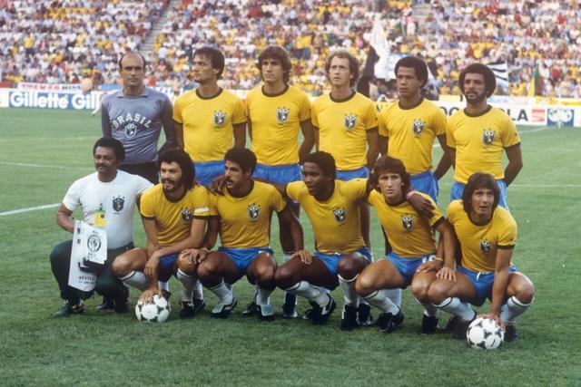82年世界杯巴西队名单（巴西足球往事：从贝利到济科再到罗纳尔多，如今内马尔身边还有谁）