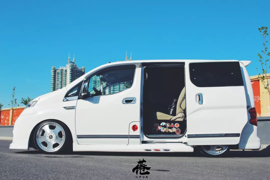 厢式货车的改装文化 日产nv200的涅槃之路