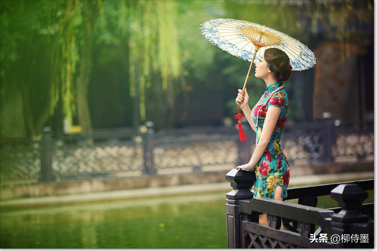 点评13张照片,拍摄出旗袍的优雅温婉,让人像摄影美轮美奂