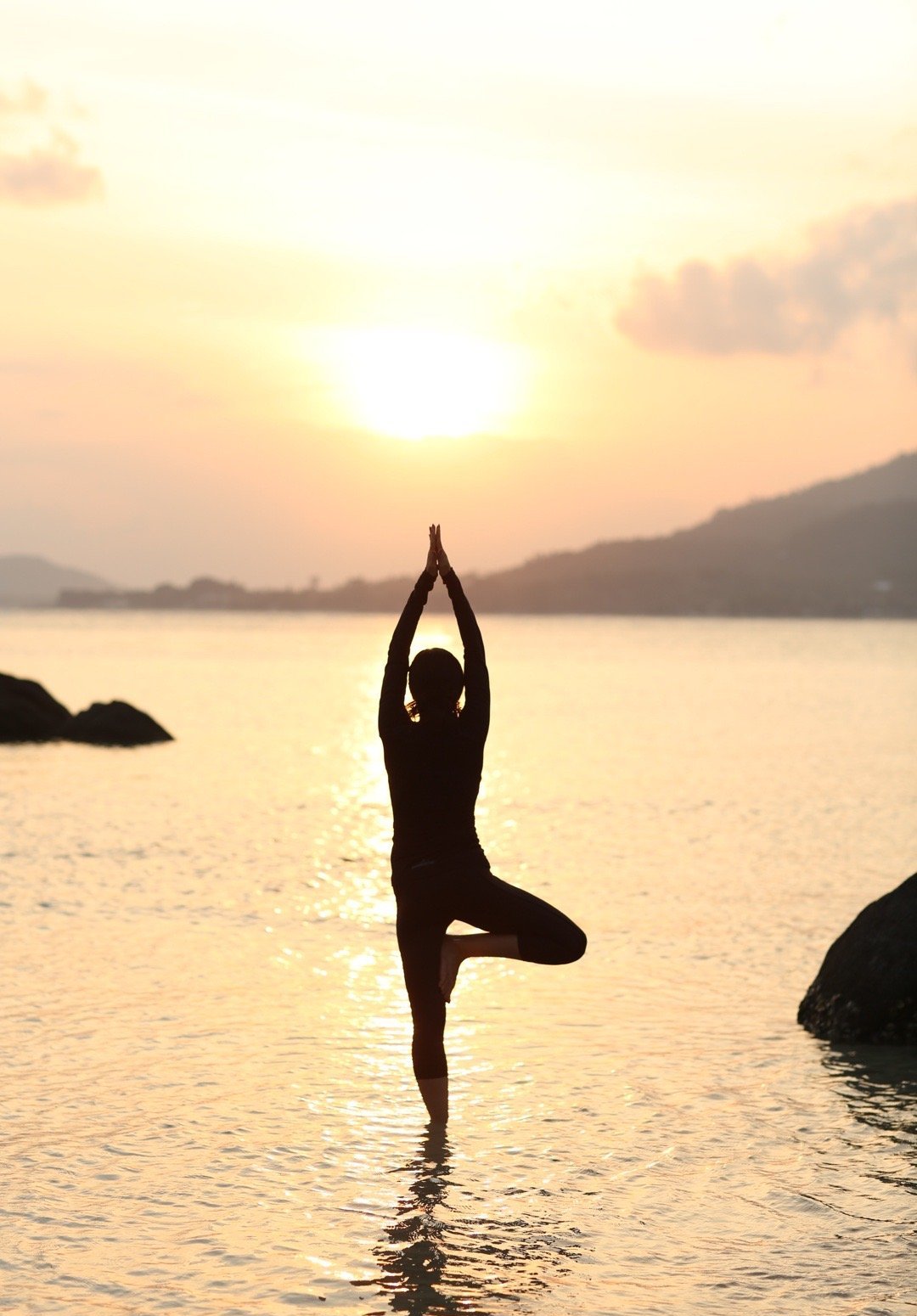 美女教练,爱练瑜伽,颜值高气质优雅,坚持锻炼塑造好身材