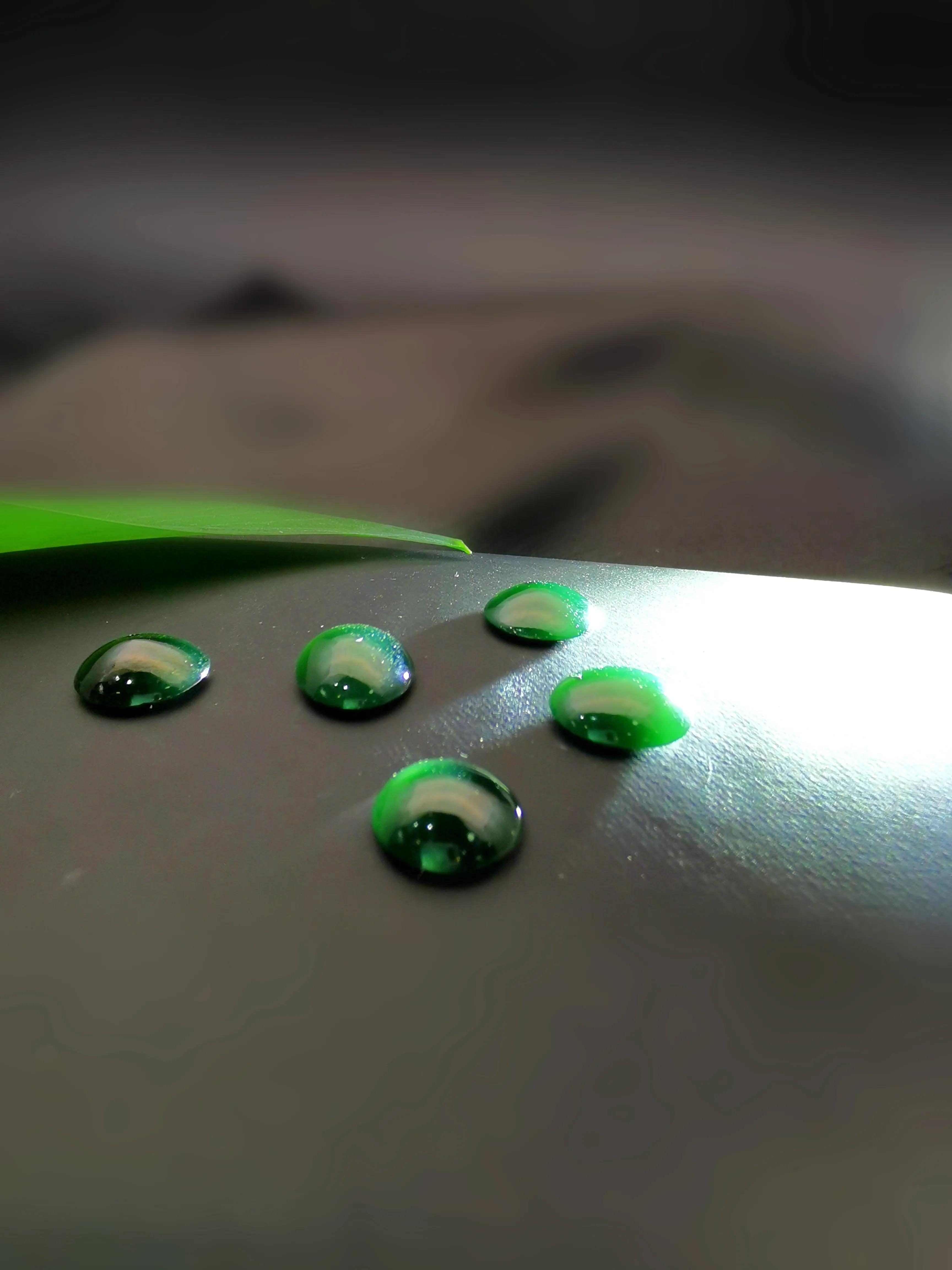 翡翠蓝水蛋面，镶嵌手链或者戒指都是绝美，询价有惊喜