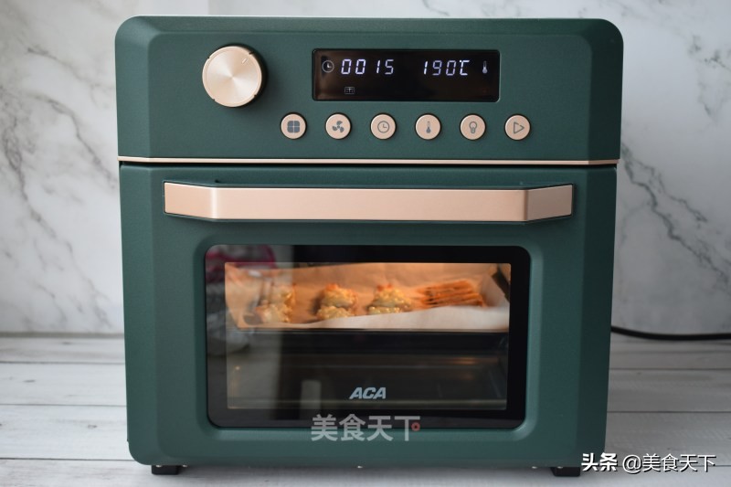 大虾怎么做（8道鲜美诱人的大虾做法色香味俱全）