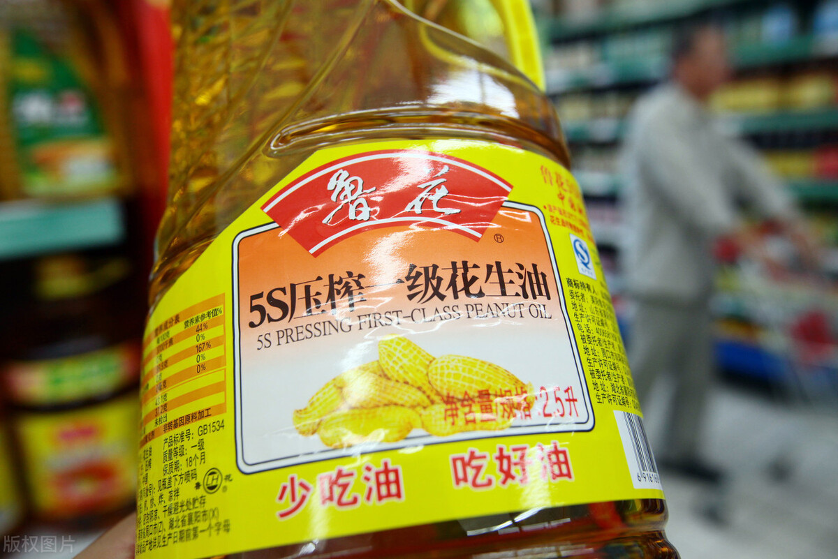 过年走亲访友必备礼品（走亲访友拿什么礼品）